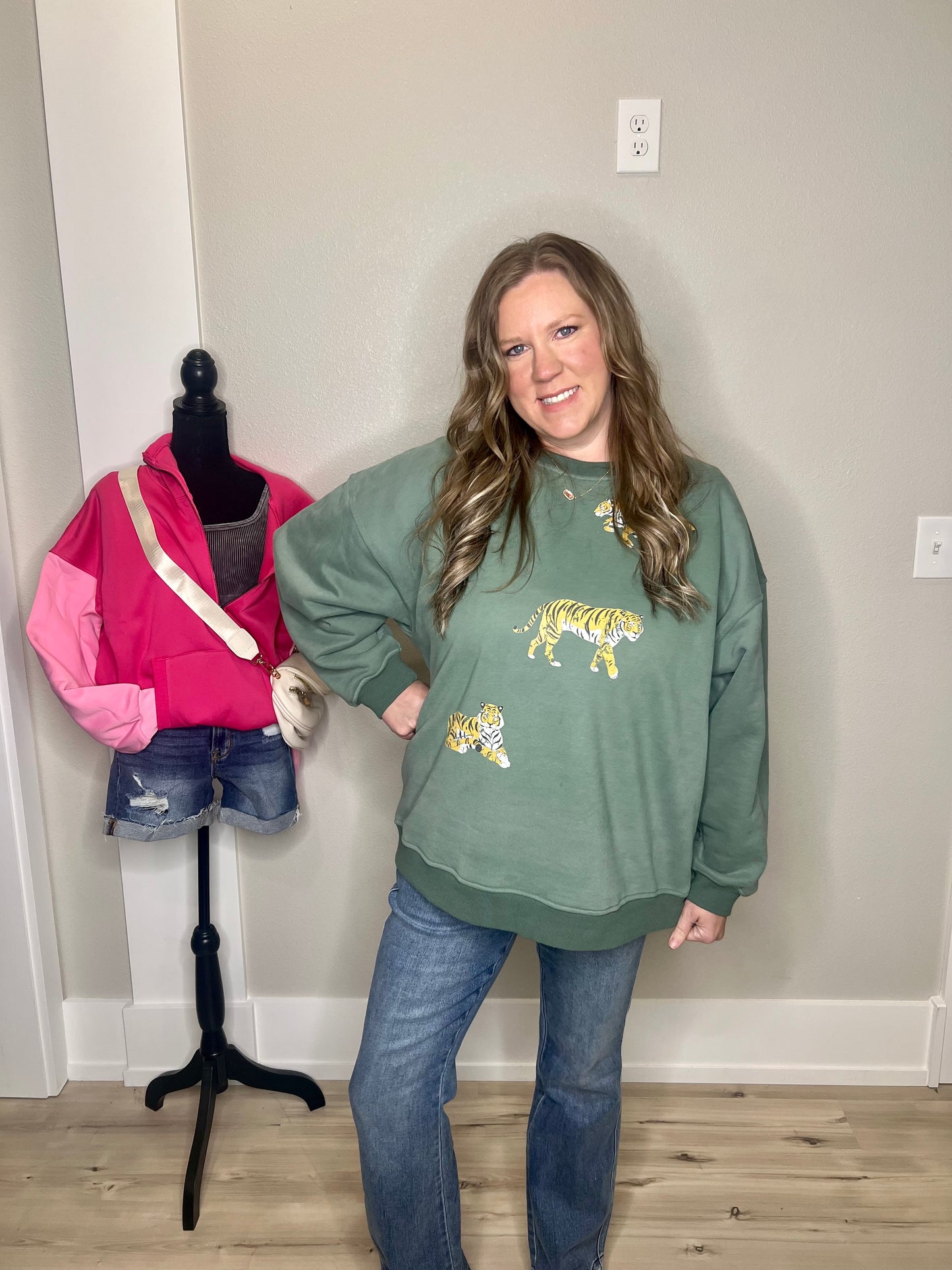 Sage Tiger Sweatshirt