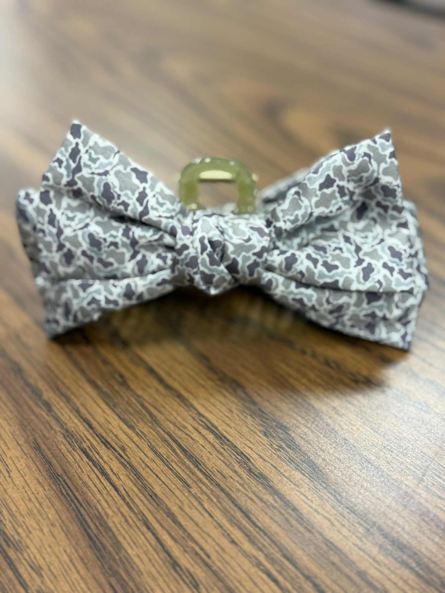 Big Mood Bow Clips