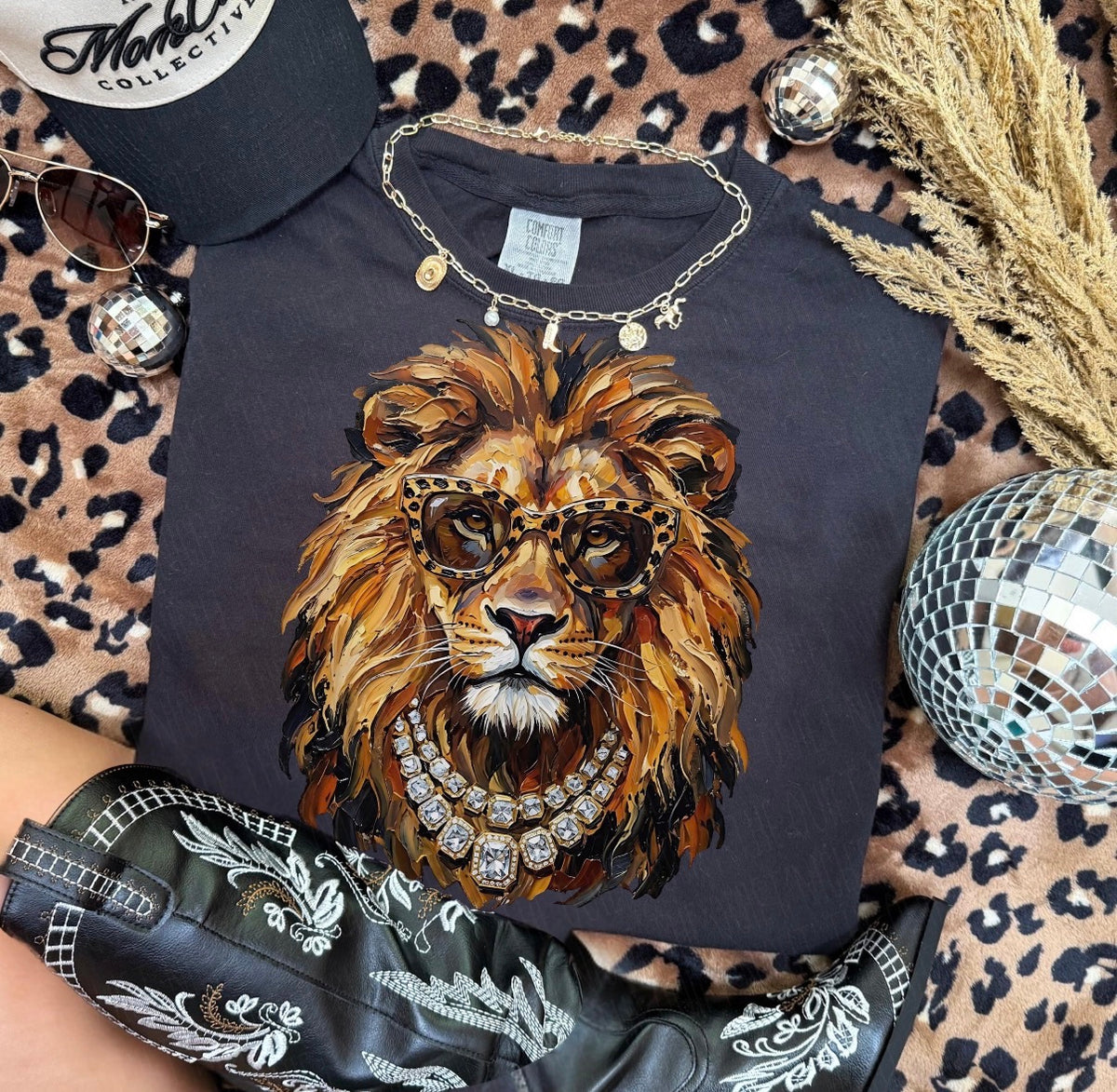 Glam Lion