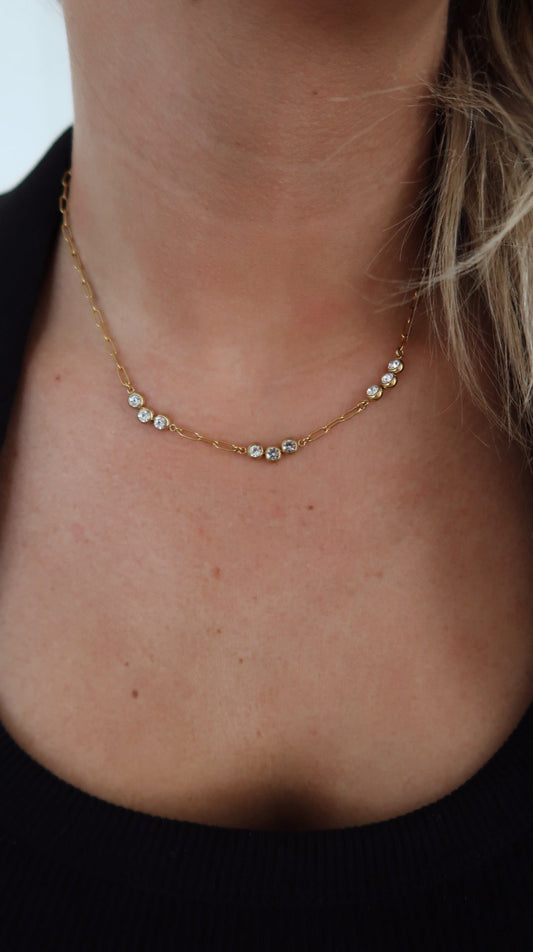 MARISSA NECKLACE