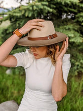 Load image into Gallery viewer, Ombre Wide Brim Hat