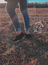 Load image into Gallery viewer, Rattler Black Moccasin