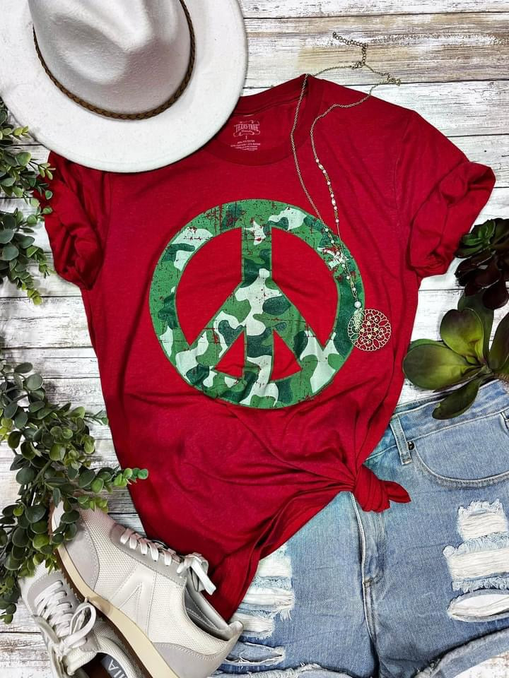 (S) Peace, Love & Camo