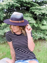 Load image into Gallery viewer, Ombre Wide Brim Hat
