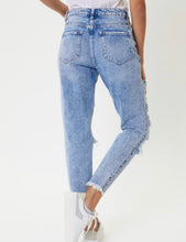 Load image into Gallery viewer, KanCan Distressed Boyfriend Jeans