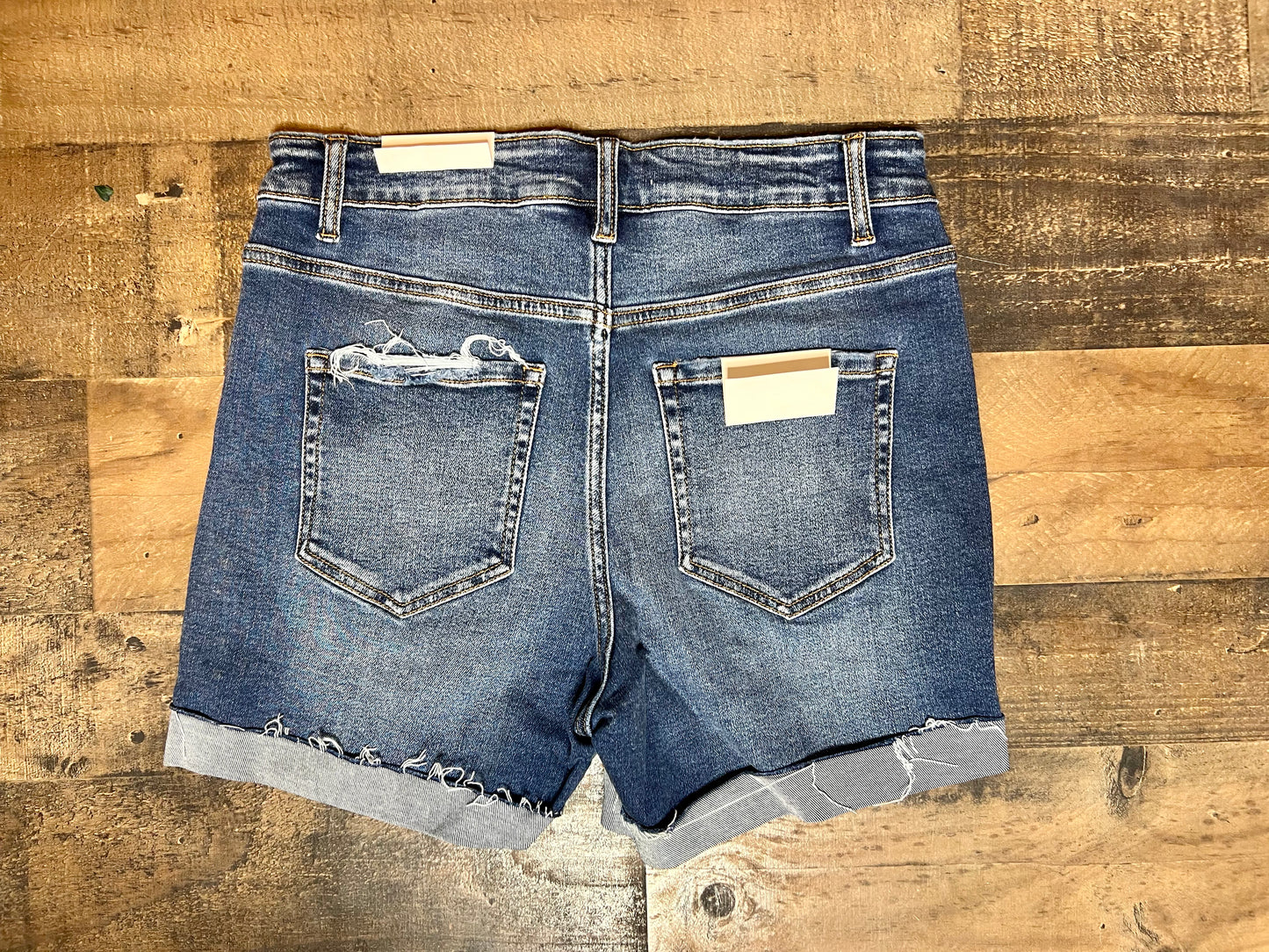 Carli Cuffed Shorts